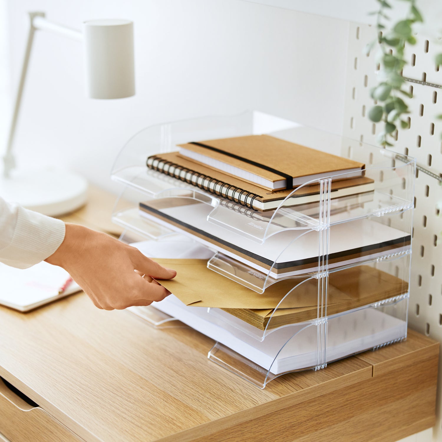 Form tray across TIMELESS